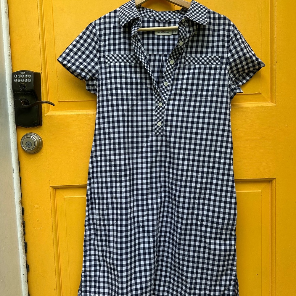 Vineyard Vines Black and White Buttoned Polo Collar Midi Dress